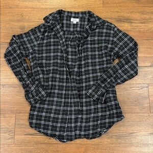 Croft & Barrow Black Plaid Women's Top